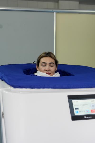 Carbonated bath at "Almaty Resort" sanatorium: health and relaxation
